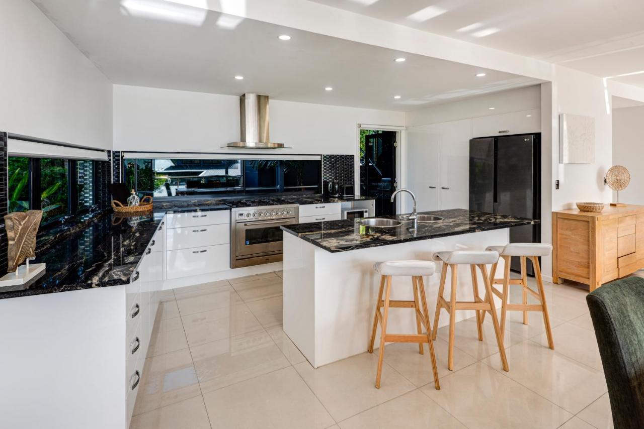 Pinnacle Apartments On Hamilton Island By Hiha Екстериор снимка