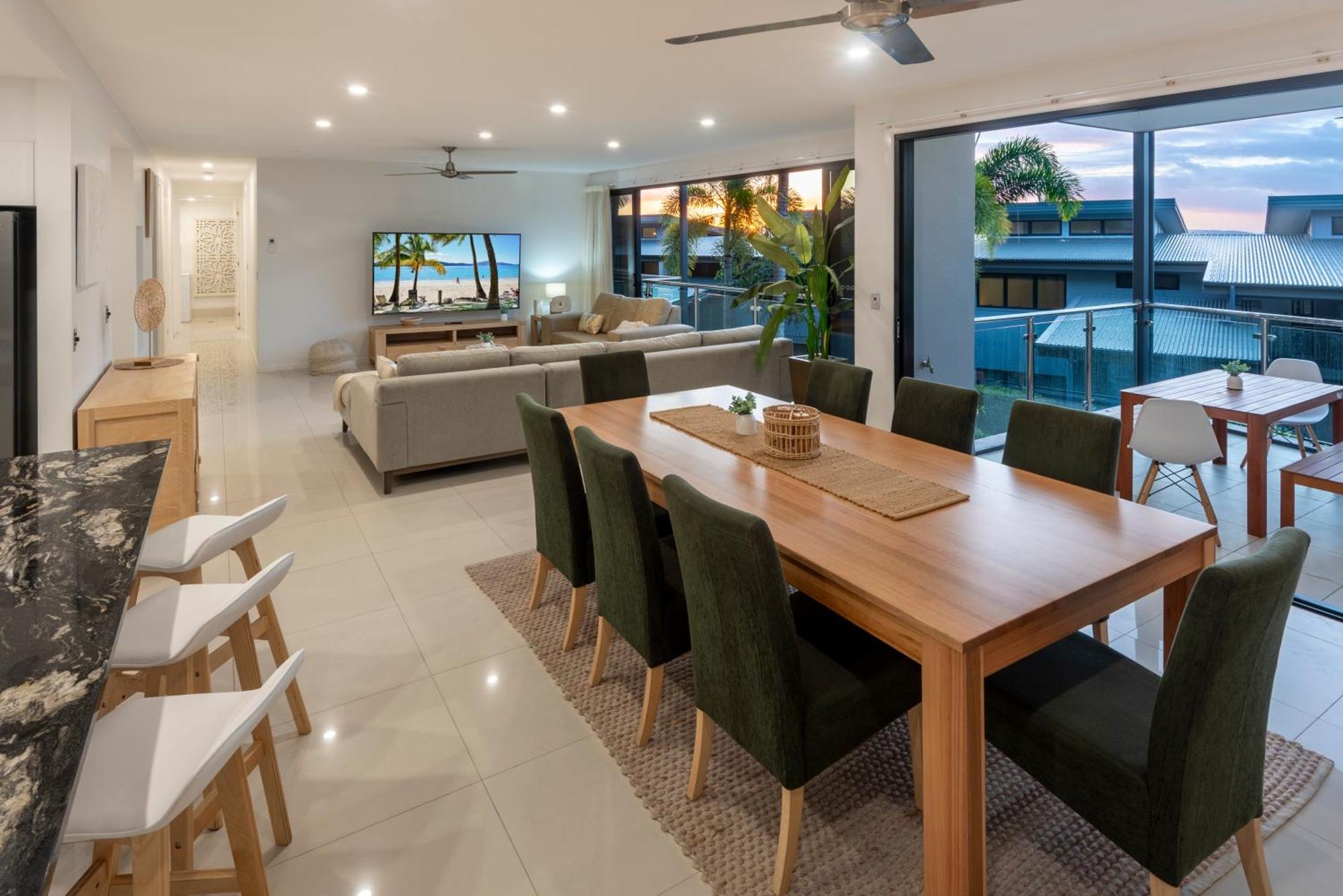Pinnacle Apartments On Hamilton Island By Hiha Екстериор снимка