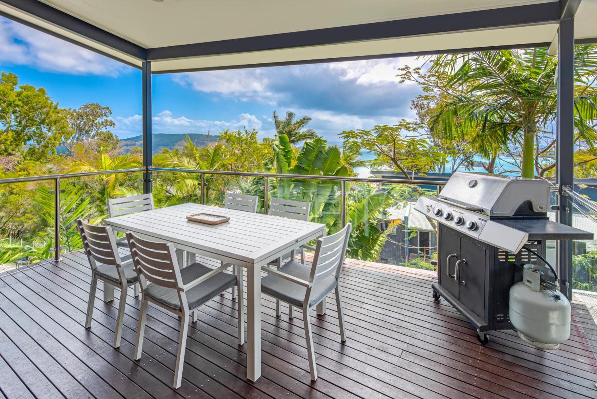 Pinnacle Apartments On Hamilton Island By Hiha Екстериор снимка