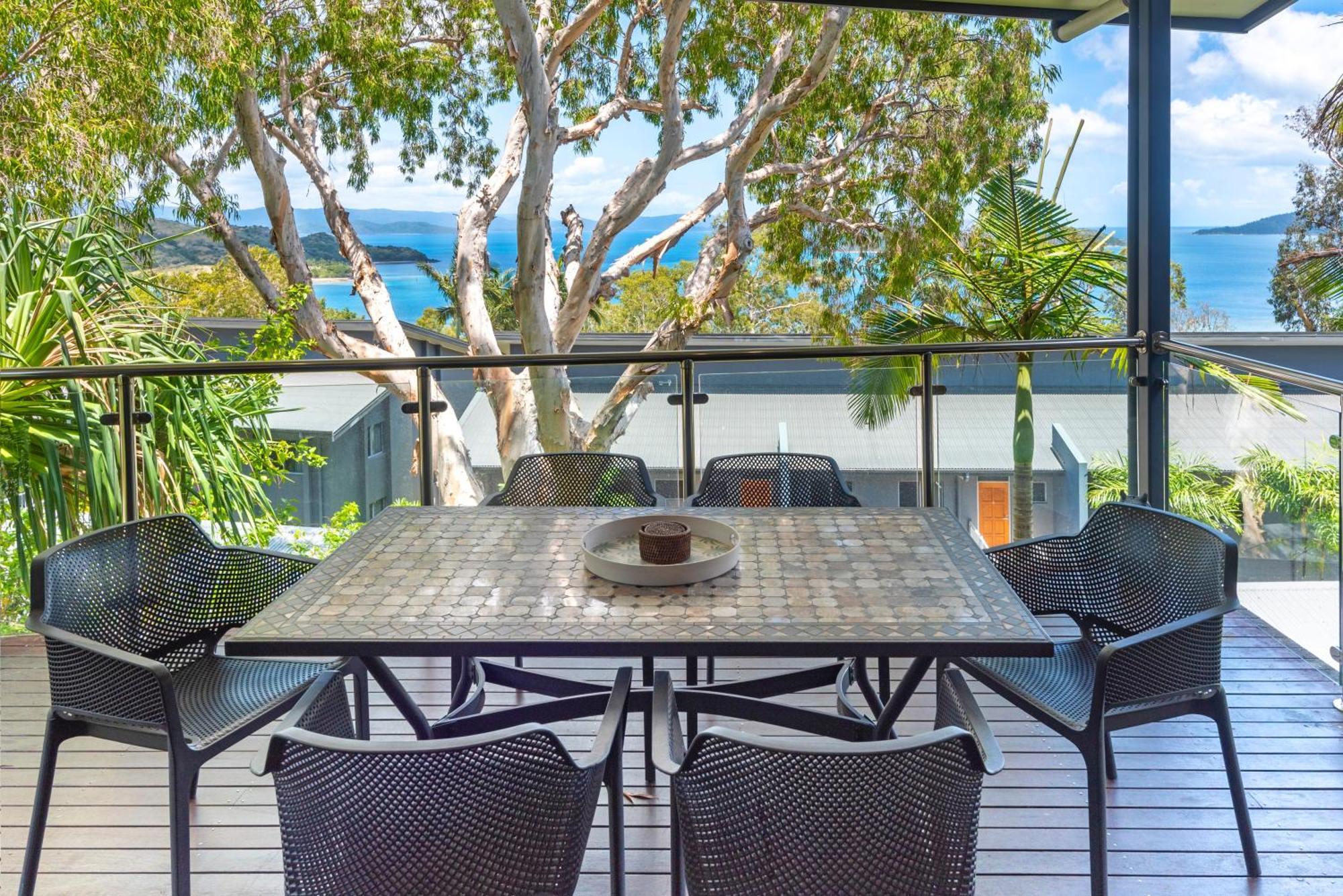 Pinnacle Apartments On Hamilton Island By Hiha Екстериор снимка