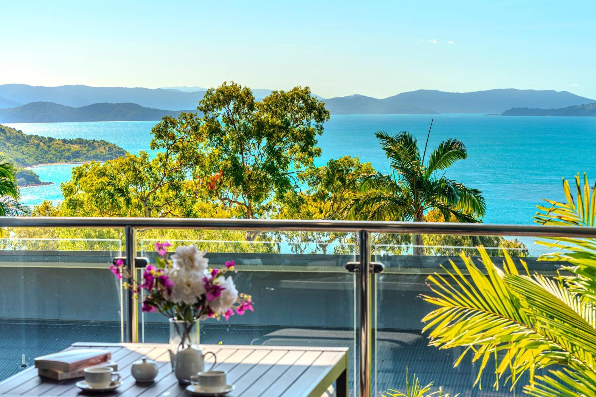 Pinnacle Apartments On Hamilton Island By Hiha Екстериор снимка