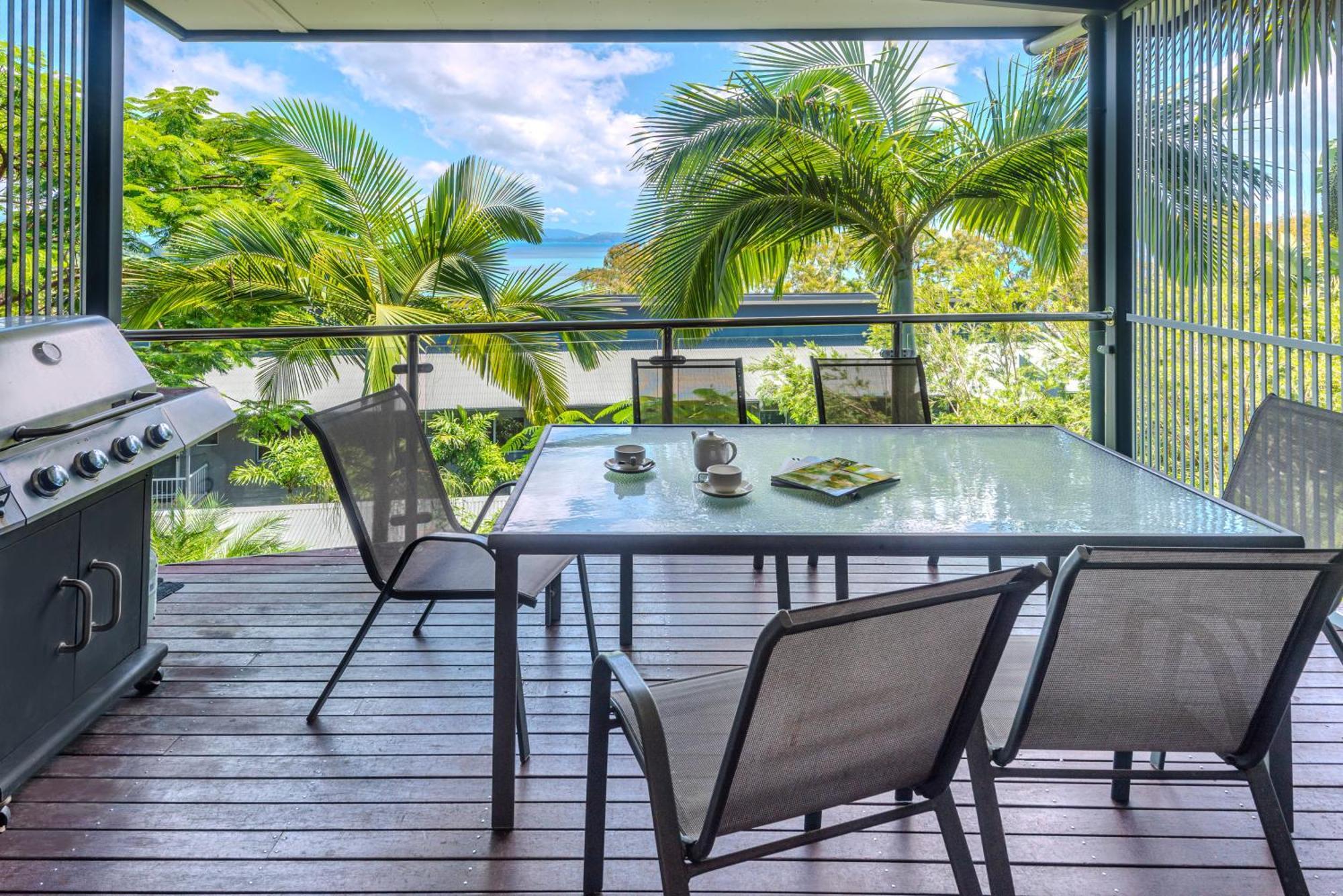 Pinnacle Apartments On Hamilton Island By Hiha Екстериор снимка