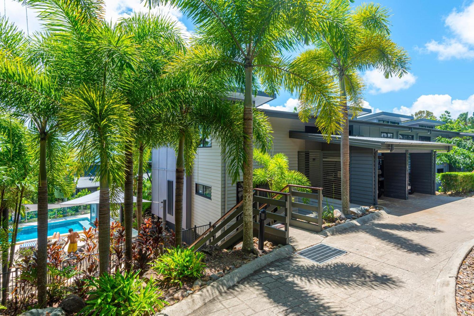 Pinnacle Apartments On Hamilton Island By Hiha Екстериор снимка