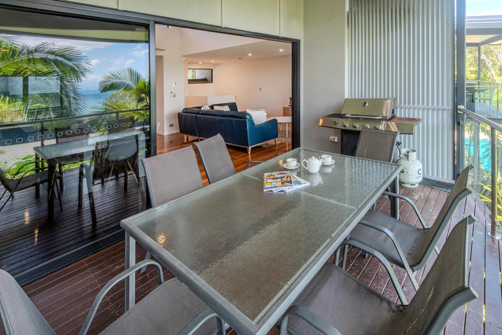 Pinnacle Apartments On Hamilton Island By Hiha Екстериор снимка