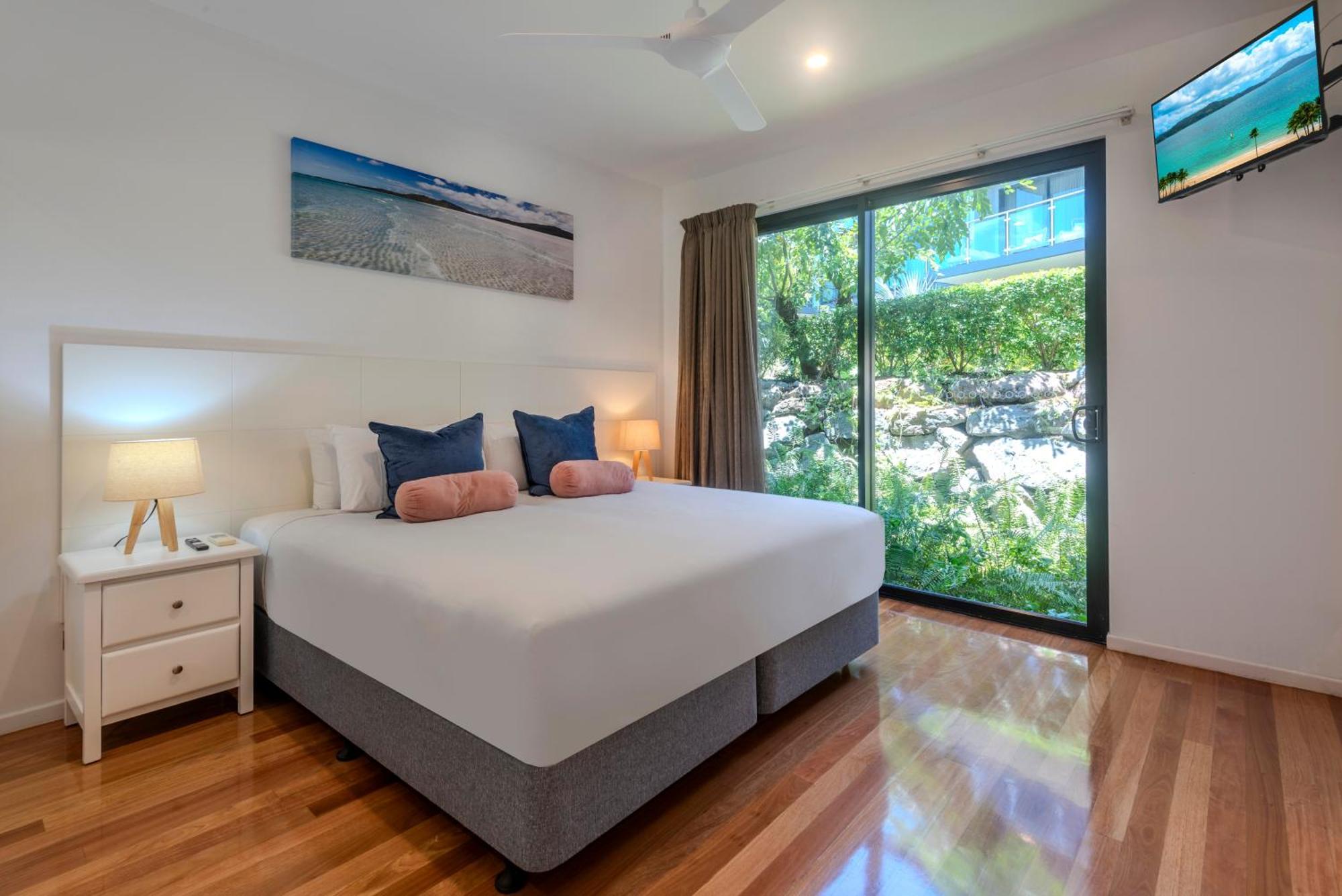 Pinnacle Apartments On Hamilton Island By Hiha Екстериор снимка