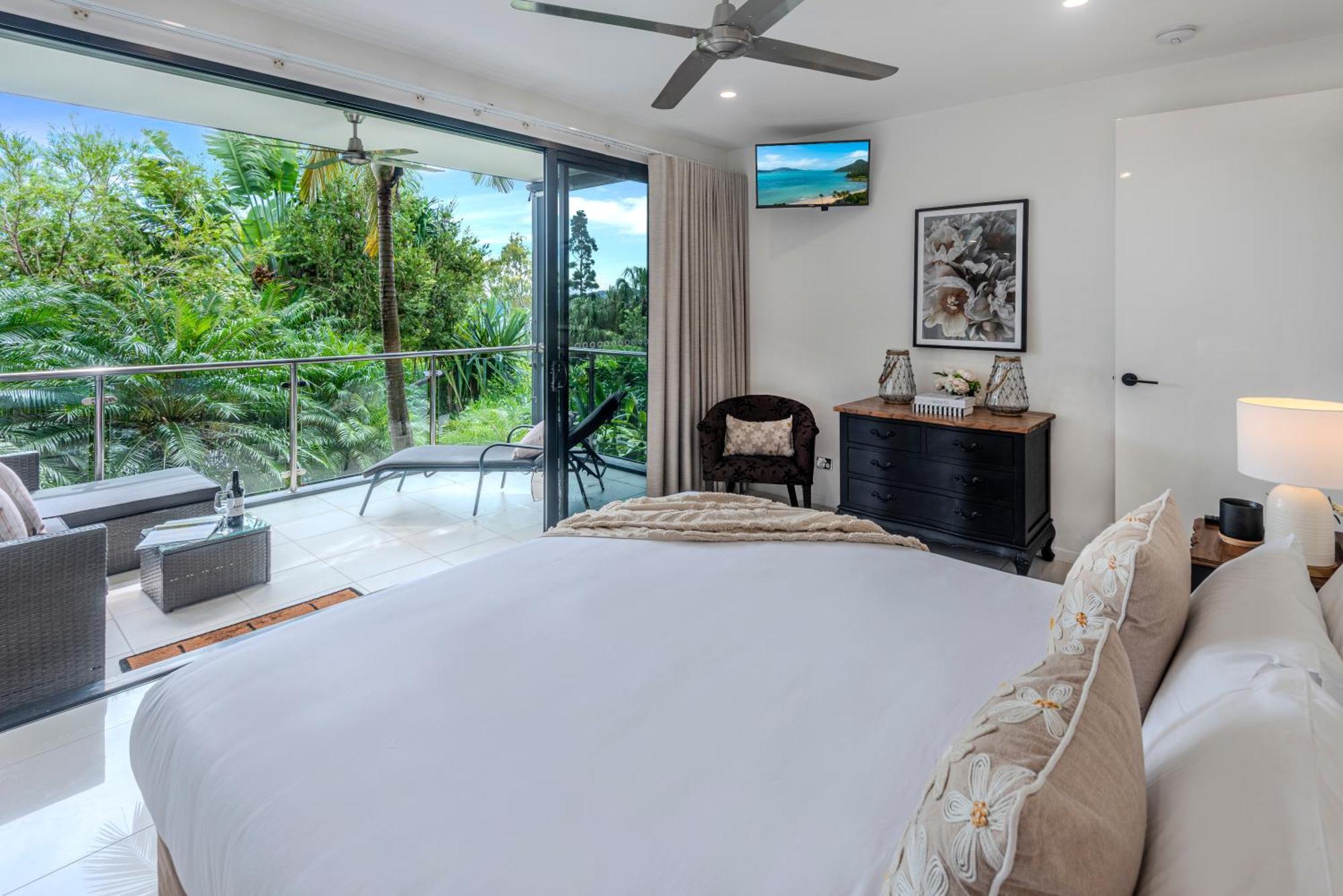 Pinnacle Apartments On Hamilton Island By Hiha Екстериор снимка