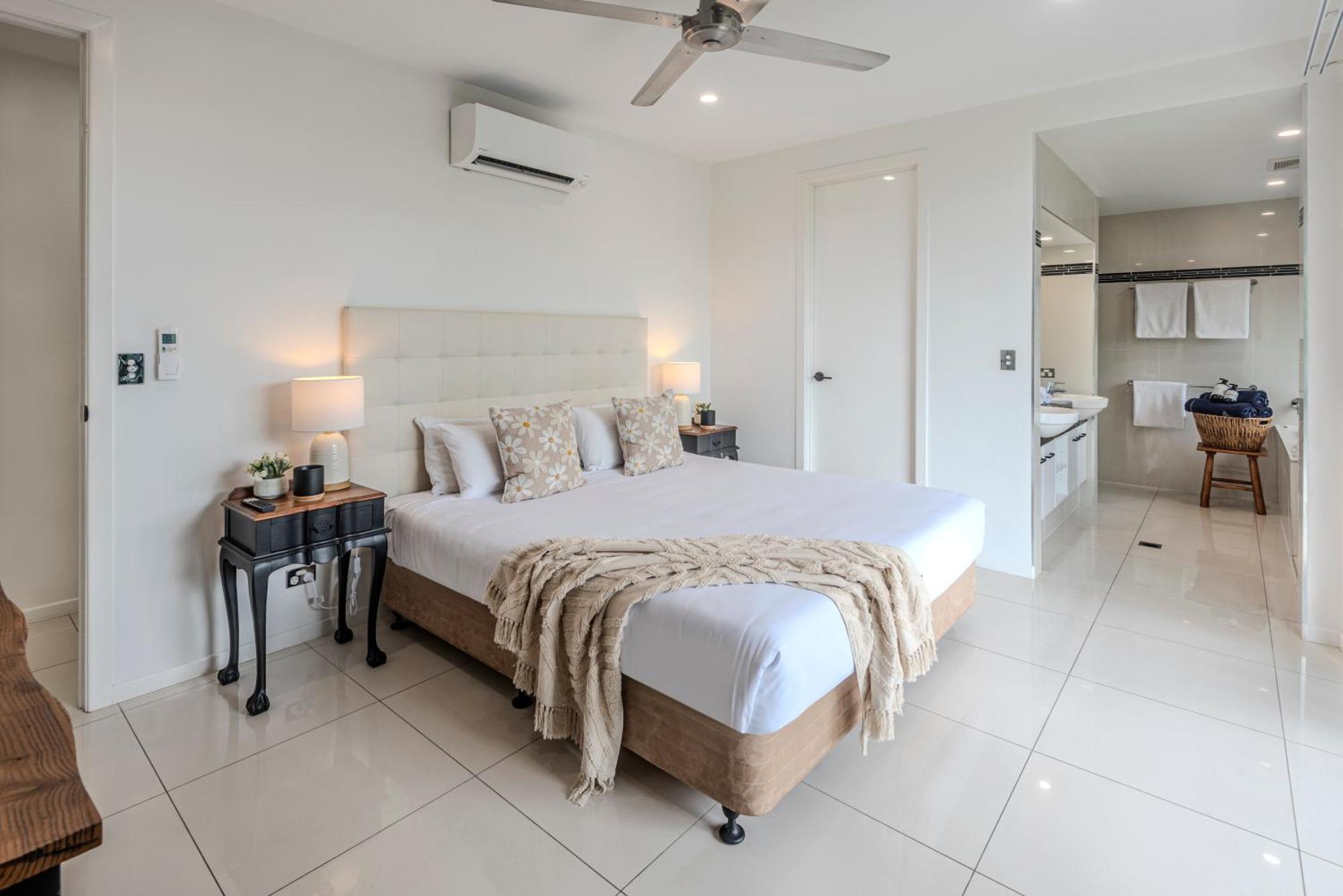 Pinnacle Apartments On Hamilton Island By Hiha Екстериор снимка