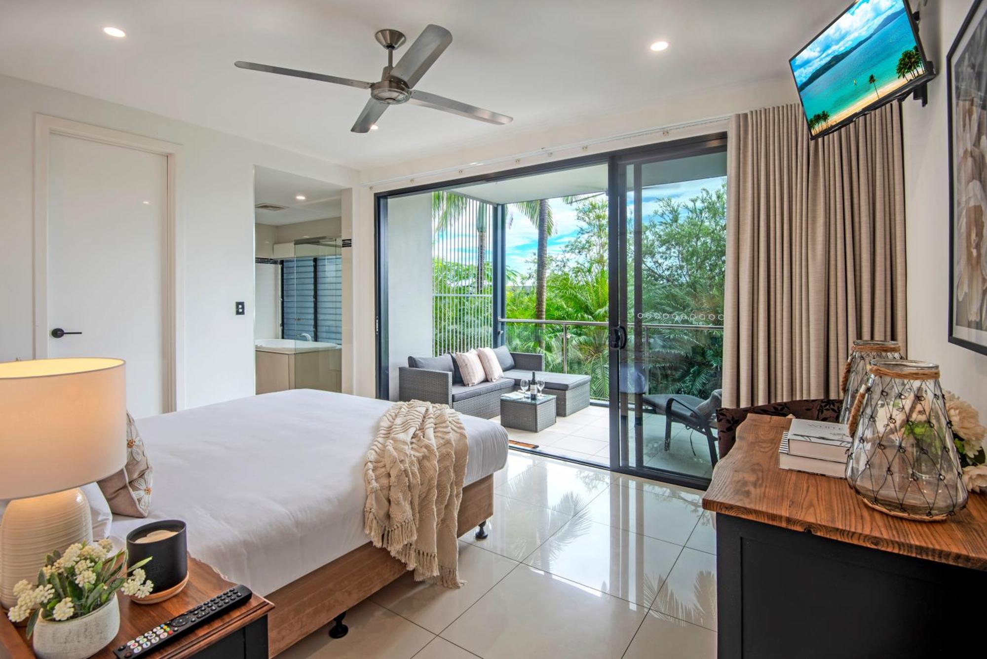 Pinnacle Apartments On Hamilton Island By Hiha Екстериор снимка
